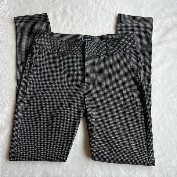Chocolate USA Women’s Skinny Pants - Picture 1 of 8